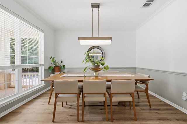 22 Picasso Path Place, The Woodlands, TX 77382