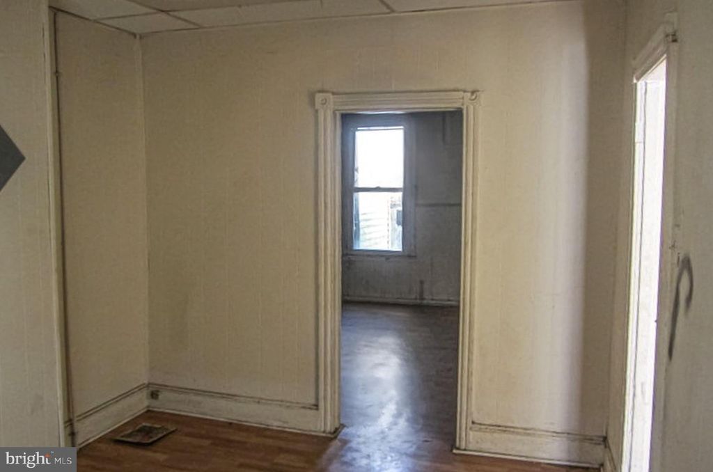 2323 GREENWICH, PHILADELPHIA, PA 19146 — photo 4