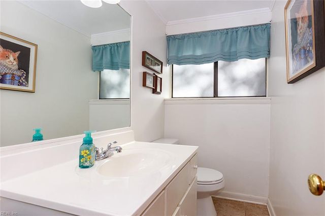 119 Will Scarlet LN, Williamsburg, VA 23185