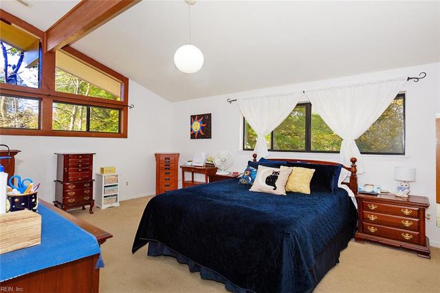 119 Will Scarlet LN, Williamsburg, VA 23185