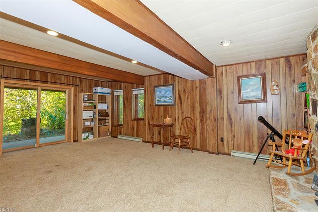 119 Will Scarlet LN, Williamsburg, VA 23185