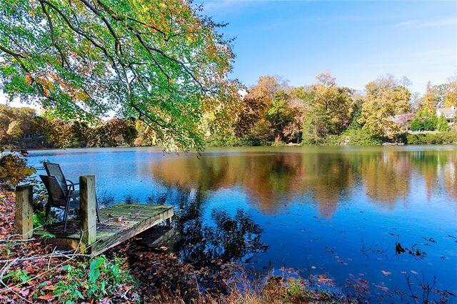 119 Will Scarlet LN, Williamsburg, VA 23185