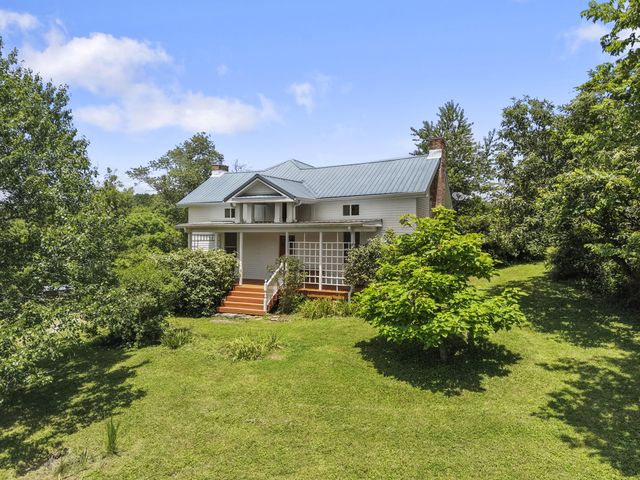 1281 Sharp Road, Stamping Ground, KY 40379