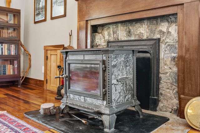 1281 Sharp Road, Stamping Ground, KY 40379