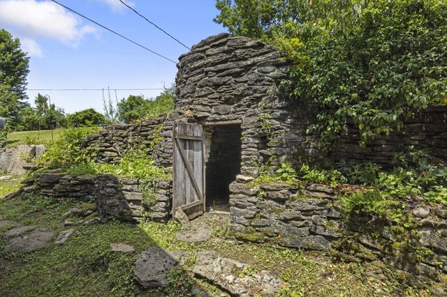 1281 Sharp Road, Stamping Ground, KY 40379