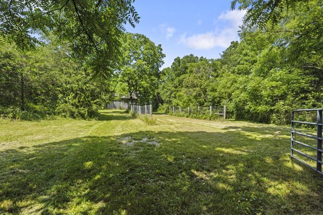 1281 Sharp Road, Stamping Ground, KY 40379
