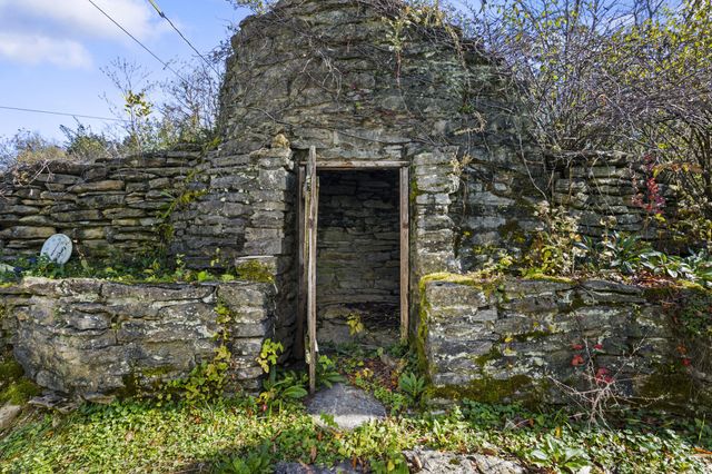 1281 Sharp Road, Stamping Ground, KY 40379