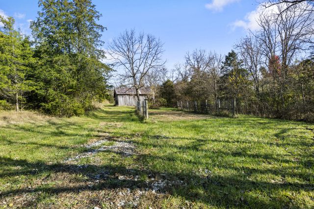 1281 Sharp Road, Stamping Ground, KY 40379