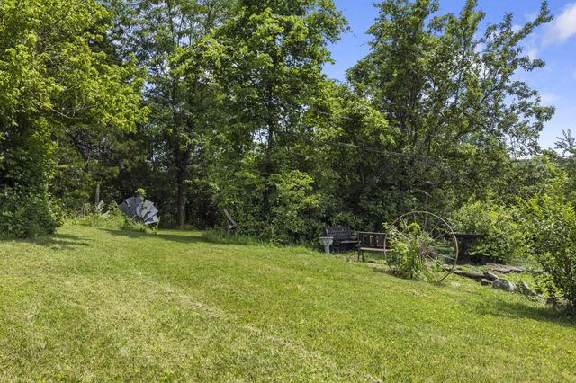 1281 Sharp Road, Stamping Ground, KY 40379