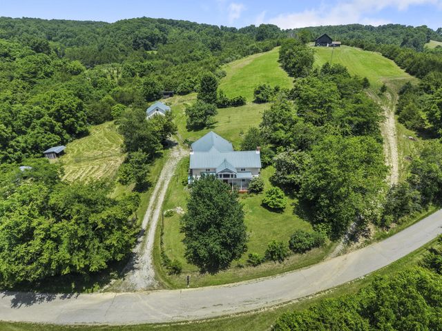1281 Sharp Road, Stamping Ground, KY 40379