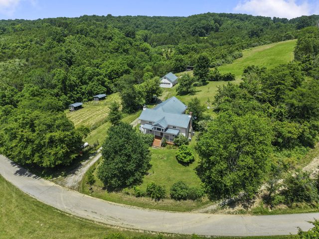 1281 Sharp Road, Stamping Ground, KY 40379