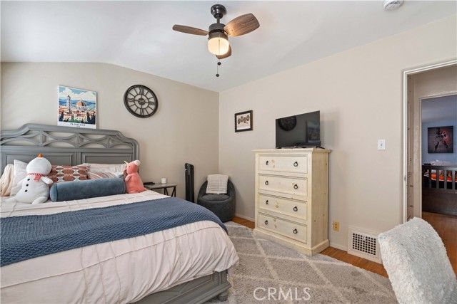 6216 W 5th, Los Angeles, CA 90048