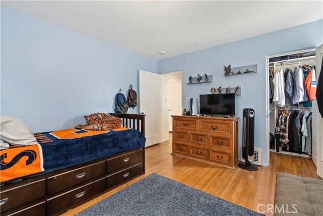 6216 W 5th, Los Angeles, CA 90048