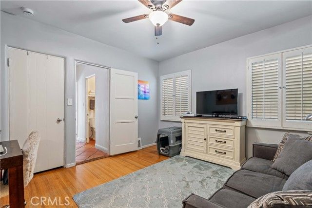 6216 W 5th, Los Angeles, CA 90048