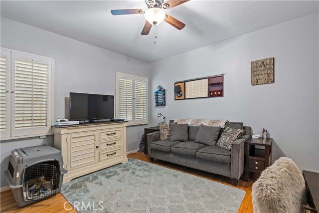 6216 W 5th, Los Angeles, CA 90048