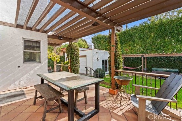 6216 W 5th, Los Angeles, CA 90048