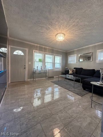 2613 Oakdale Avenue, Lorain, OH 44055
