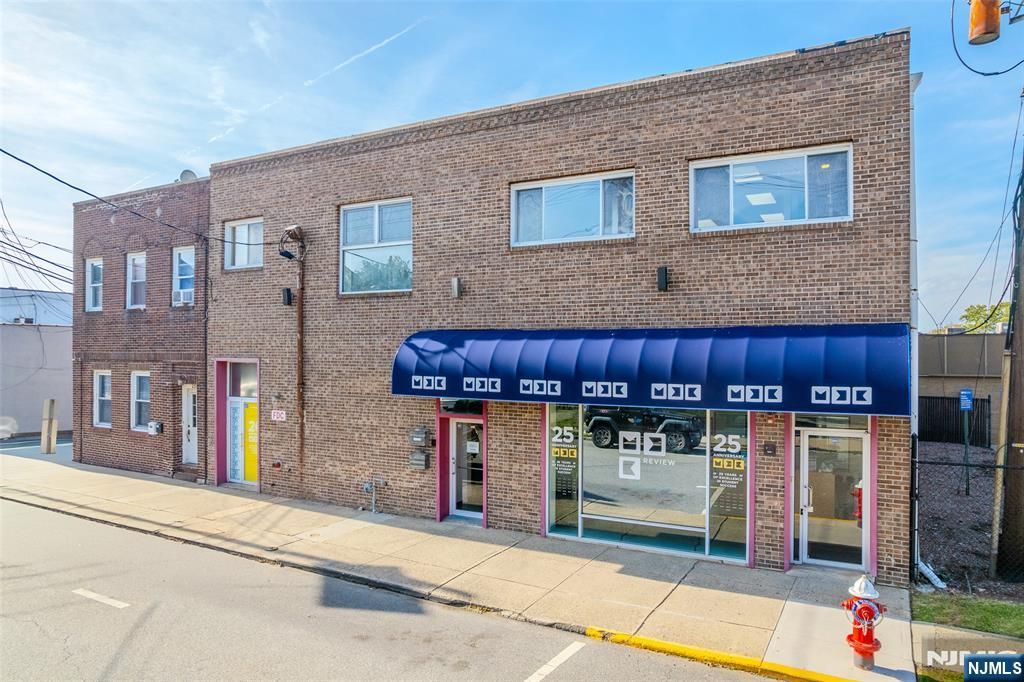 261 1st Street, Palisades Park, NJ 07650