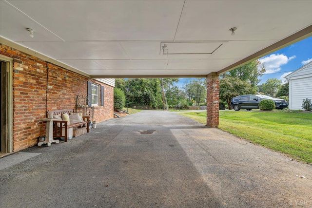 1441 Trents Ferry Road, Lynchburg, VA 24503