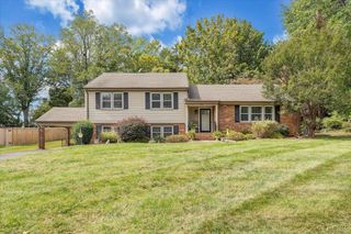 1441 Trents Ferry Road, Lynchburg, VA 24503