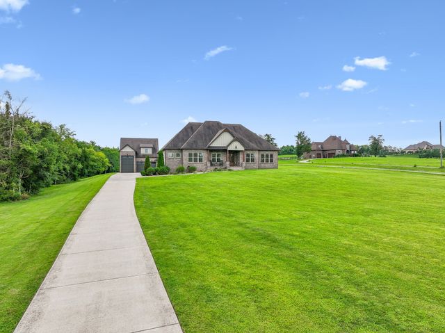 746 Callis Rd, Lebanon, TN 37090