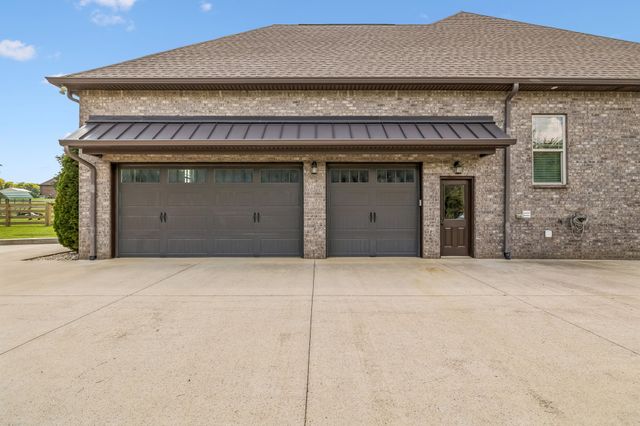 746 Callis Rd, Lebanon, TN 37090