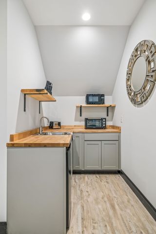 746 Callis Rd, Lebanon, TN 37090