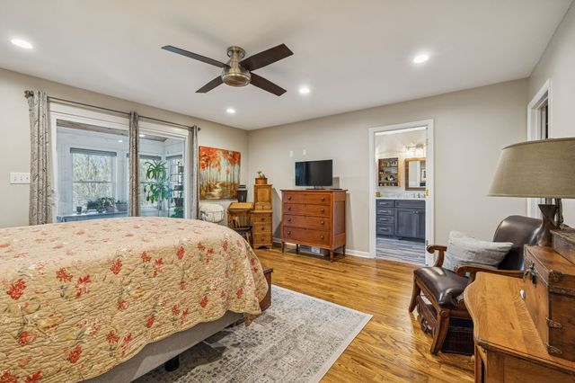 1060 Satterwhite Rd, Ashland City, TN 37015