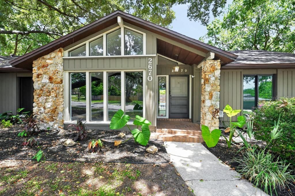 Image 3 of property listing at 2670 JENNIFER HOPE BOULEVARD, Longwood, FL 32779