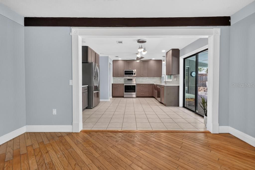 Image 33 of property listing at 2670 JENNIFER HOPE BOULEVARD, Longwood, FL 32779