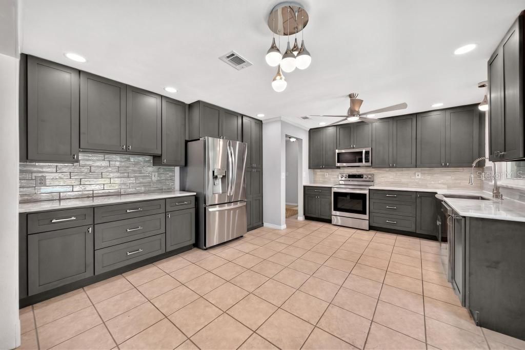 Image 72 of property listing at 2670 JENNIFER HOPE BOULEVARD, Longwood, FL 32779