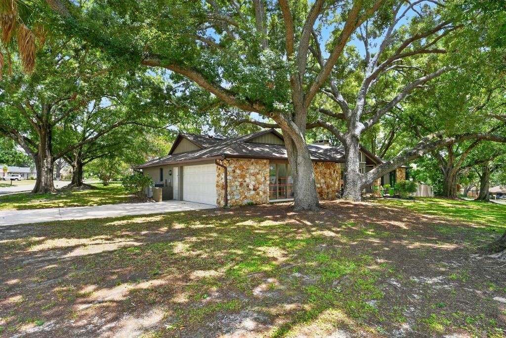Image 87 of property listing at 2670 JENNIFER HOPE BOULEVARD, Longwood, FL 32779