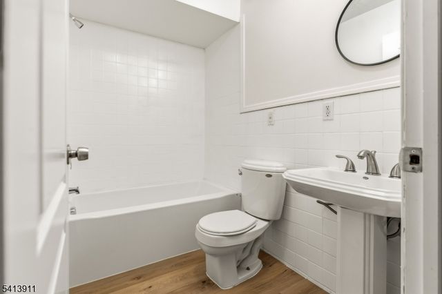 18 E Kinney St, Newark City, NJ 07102