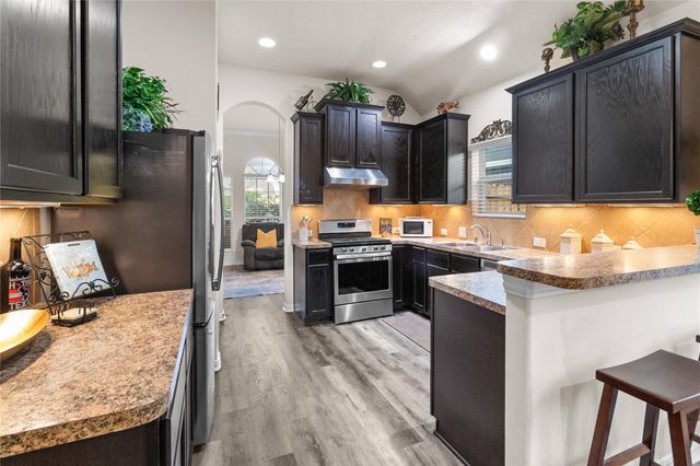 810 Sand Crab Lane, La Marque, TX 77568