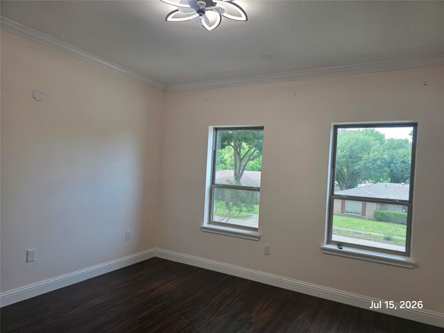 805 Norton Drive, Mesquite, TX 75149