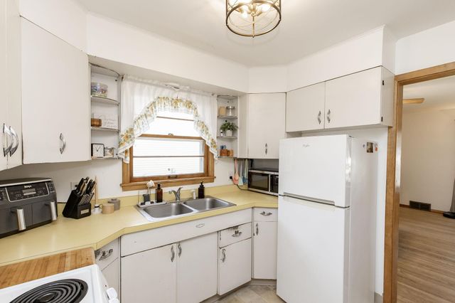 2101 7th Street N, Fargo, ND 58102
