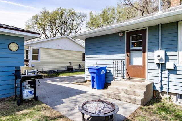 2101 7th Street N, Fargo, ND 58102