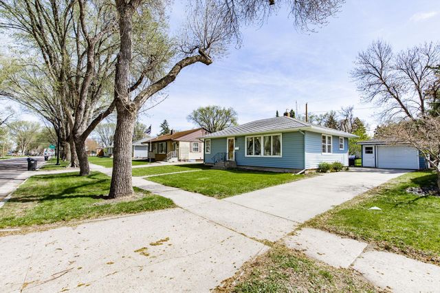 2101 7th Street N, Fargo, ND 58102