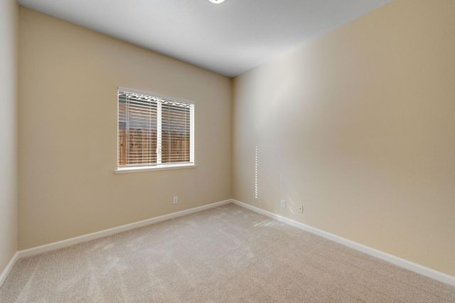 208 Fremantle Ct, Roseville, CA 95747