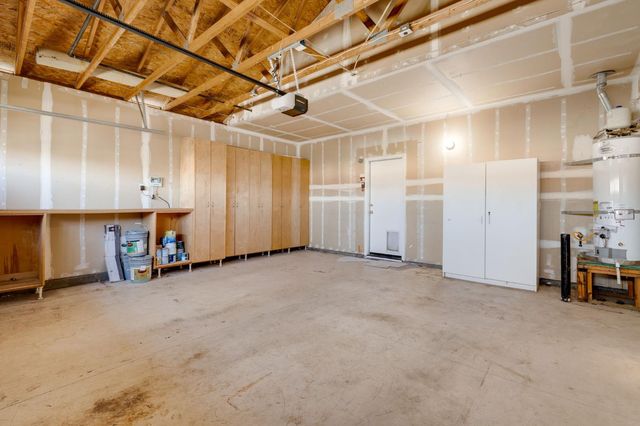 208 Fremantle Ct, Roseville, CA 95747