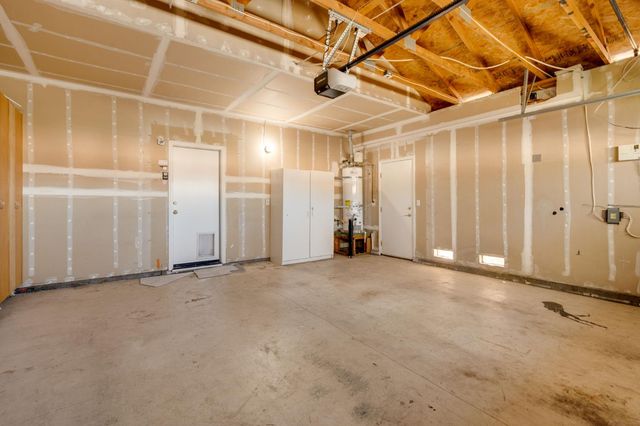 208 Fremantle Ct, Roseville, CA 95747