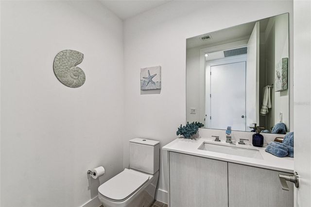 5120 MARINA WAY 14006, Tampa, FL 33611