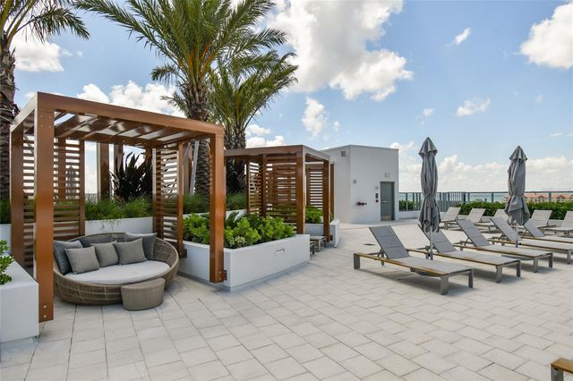 5120 MARINA WAY 14006, Tampa, FL 33611