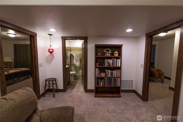 211 Last Chance Road, Walla Walla, WA 99362