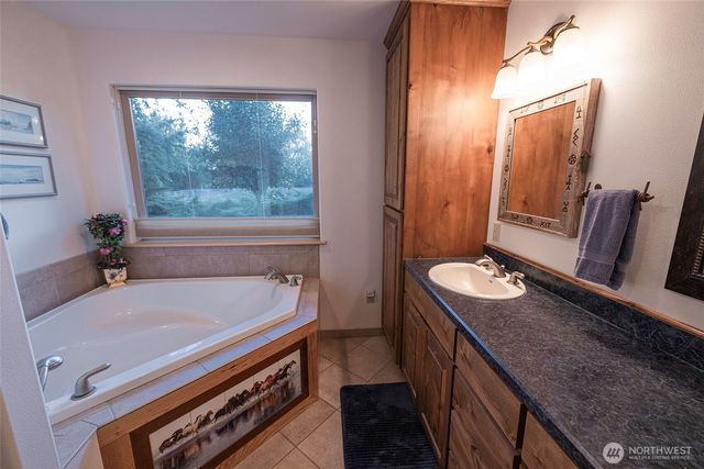 211 Last Chance Road, Walla Walla, WA 99362