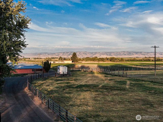 211 Last Chance Road, Walla Walla, WA 99362