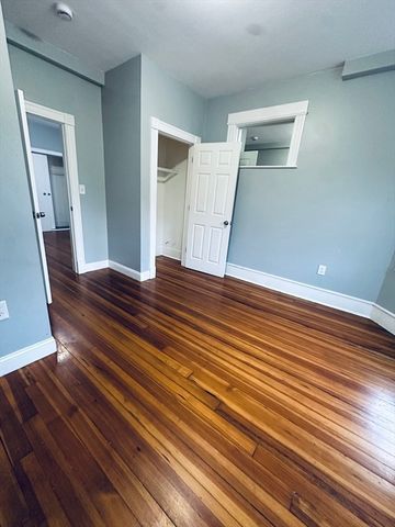 99 Bellingham Street 2, Chelsea, MA 02150