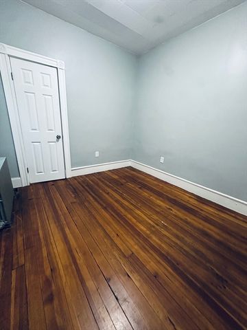 99 Bellingham Street 2, Chelsea, MA 02150