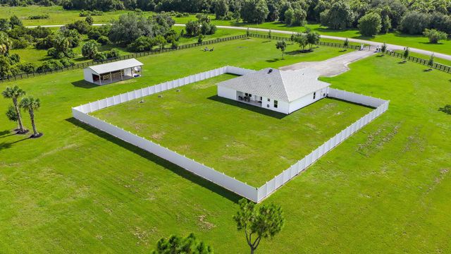 13615 SE 26th Lane, Okeechobee, FL 34974