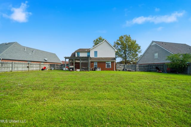 8891 Shellflower Drive, Southaven, MS 38671